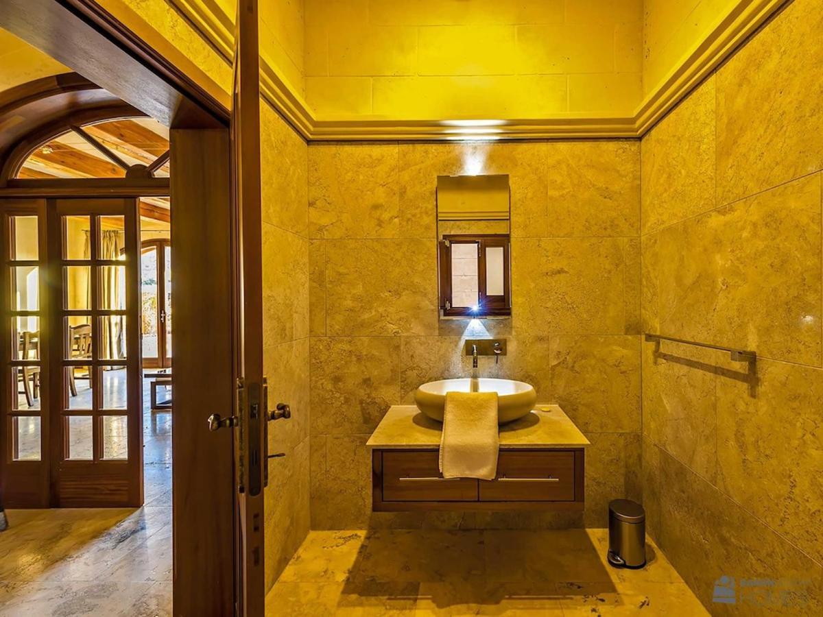 The Almonds Luxury Villa San Lawrenz Eksteriør bilde